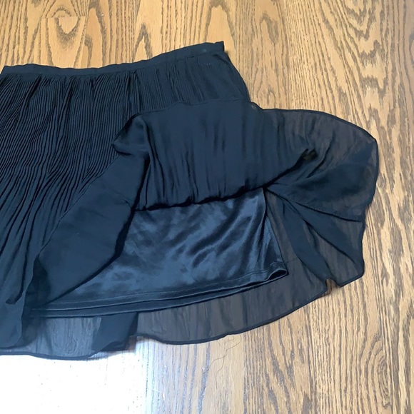 Sparkle & Fade Pleated Chiffon Skirt with Lining - Picture 7 of 12